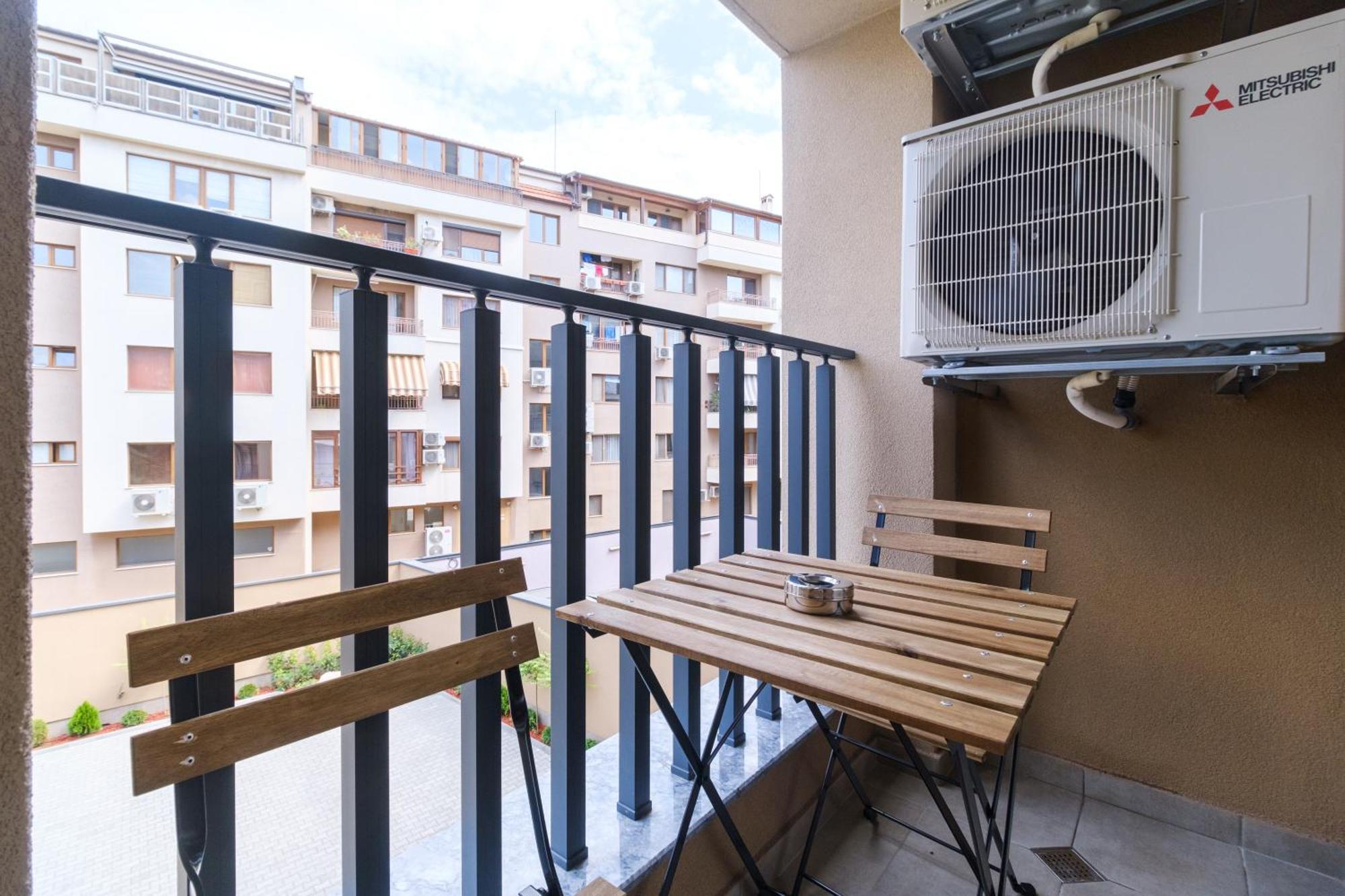 Ldv 13 1-Bedroom Apartments Free Private Parking Plovdiv Exterior foto